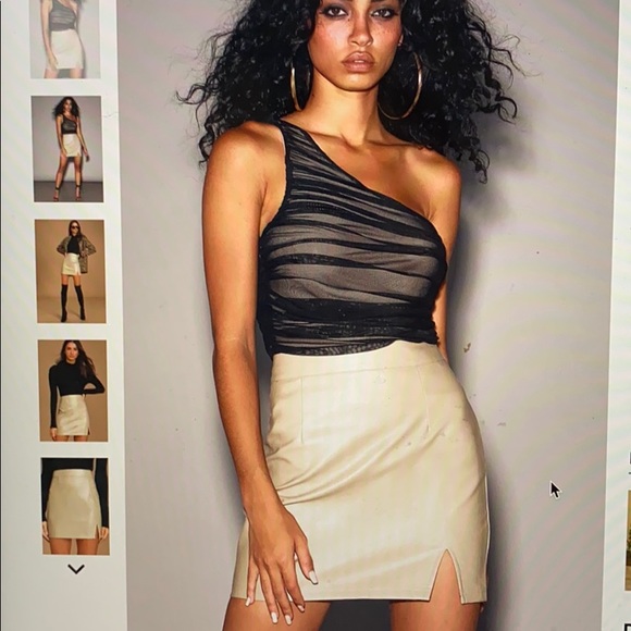 Beige vegan leather mini skirt - Picture 1 of 5